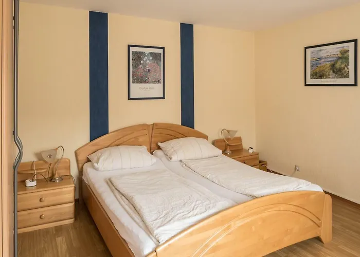 Privatunterkunft Gästezimmer Strauß
